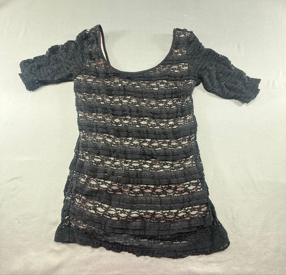 Heart Soul Women’s Small Black Lace Ruffle Tunic Top 3/4 Sleeve Sheer Stretch